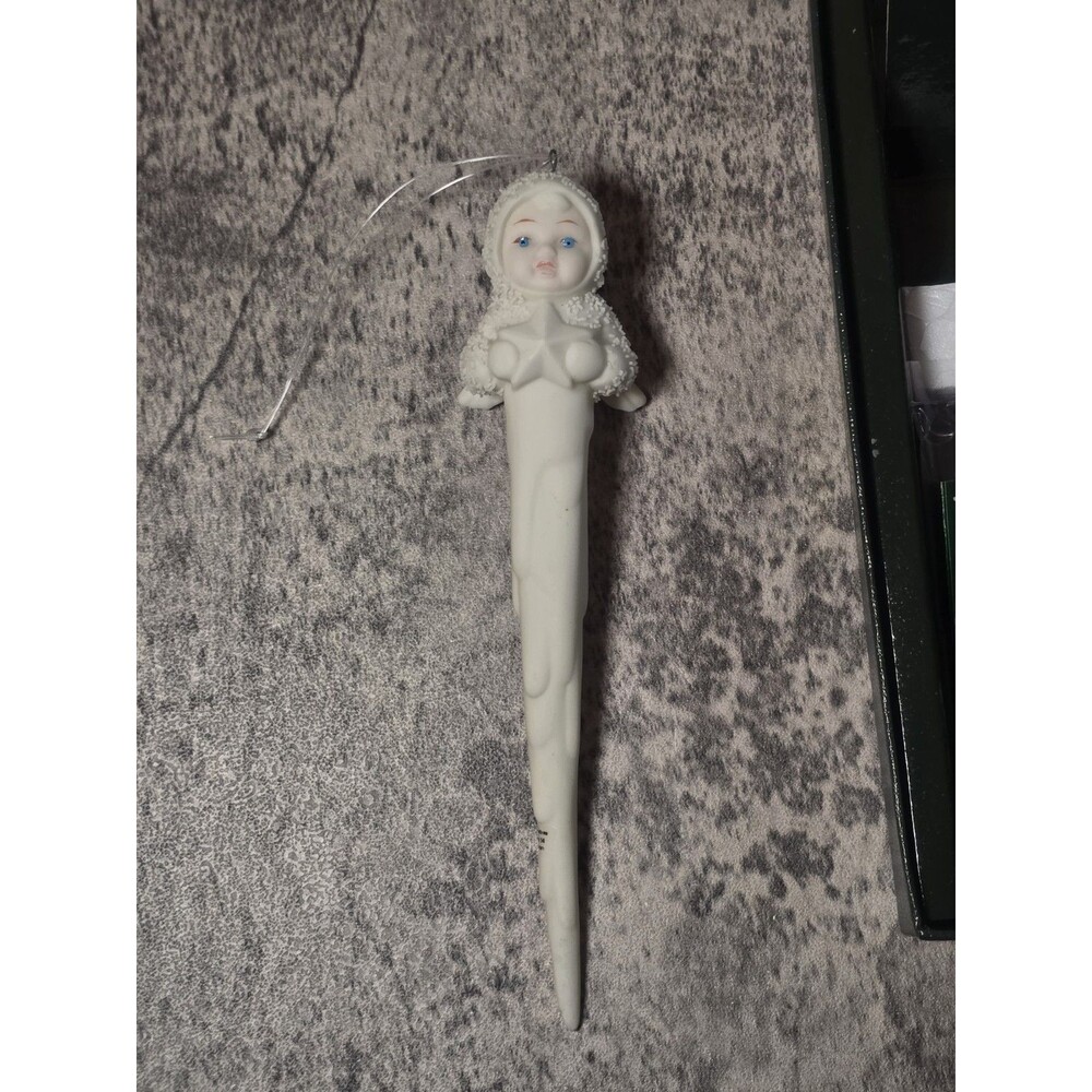 Dept 56 Snowbabies Ornament Porcelain My First Star #68110 Icicle Shape Cream 6"